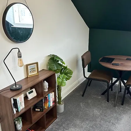 The Loft, Stylish One Bedroom * 滨海索尔特本